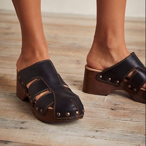 Free People ♥️ Libra Leather Clog‎ - Like and get 40% - Picture 3 of 5